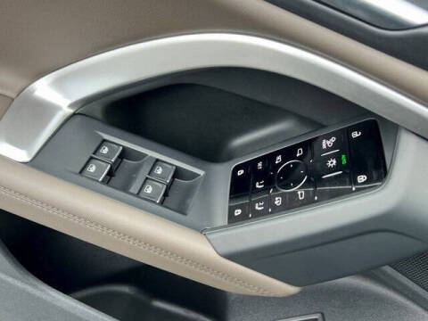 2025 Audi Q5 quattro Prestige TFSI