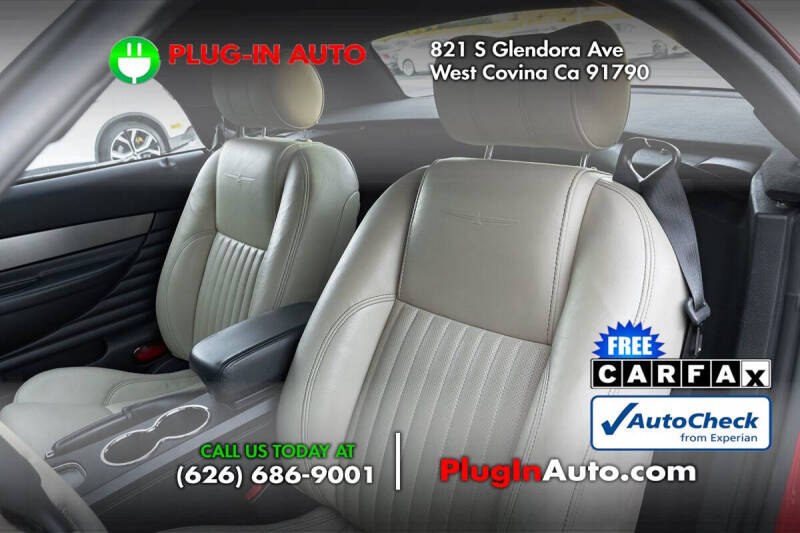 2005 Ford Thunderbird Deluxe