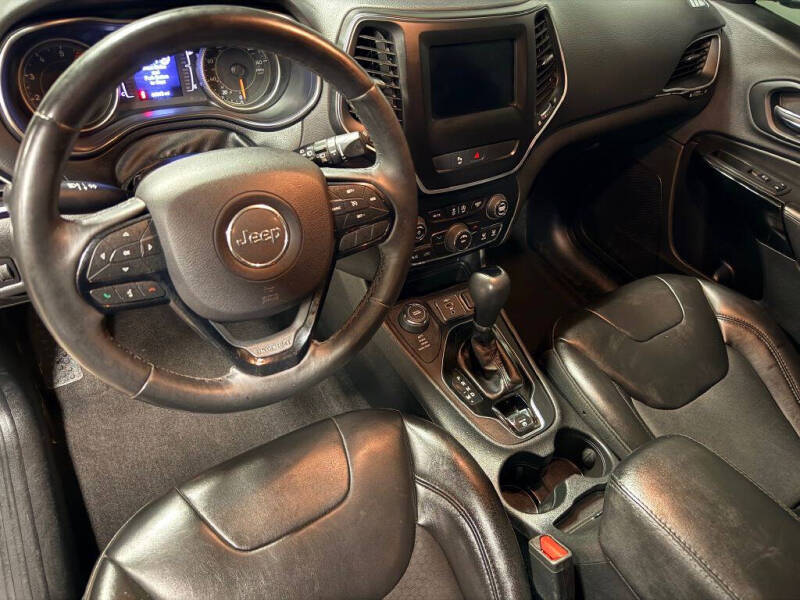 2019 Jeep Cherokee Latitude Plus