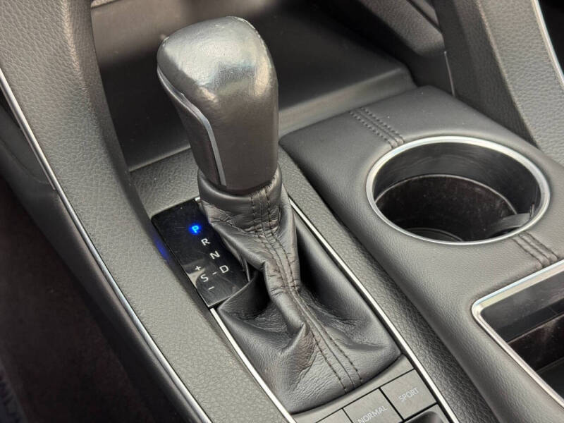 2021 Toyota Avalon XSE Nightshade