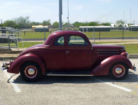 1936 Ford Model 68