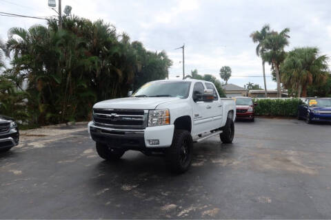 2009 Chevrolet Silverado 1500 for sale at Lantern Motors Inc. in Fort Myers FL