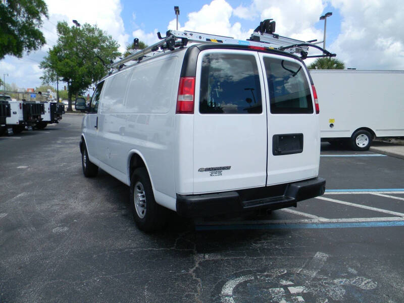 2018 Chevrolet Express 2500