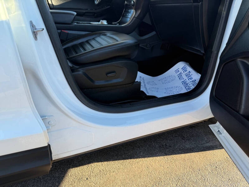 2020 Ford Edge SEL