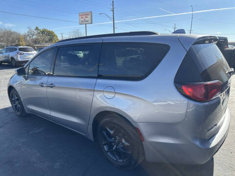 2019 Chrysler Pacifica Touring L