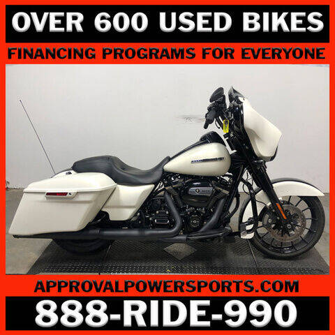 2018 Harley-Davidson FLHXS - Street Glide Special