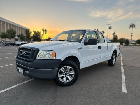 2006 Ford F-150 for sale at BARMAN AUTO INC in Bakersfield CA
