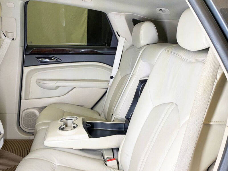 2010 Cadillac SRX Luxury Collection