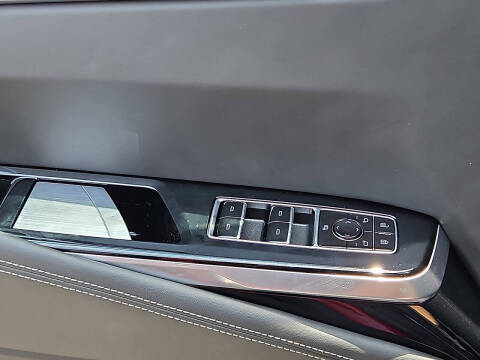 2025 Cadillac Escalade ESV Sport Platinum