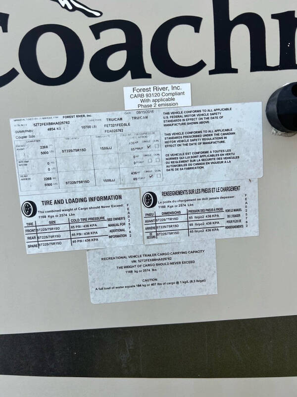 2017 Coachmen RV Freedom Express Liberty Editio