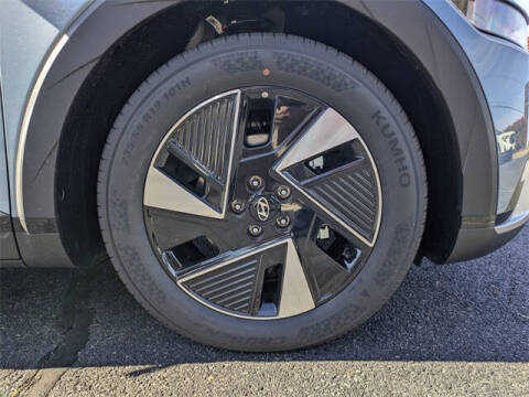 2026 Hyundai Ioniq 5 SE Standard Range