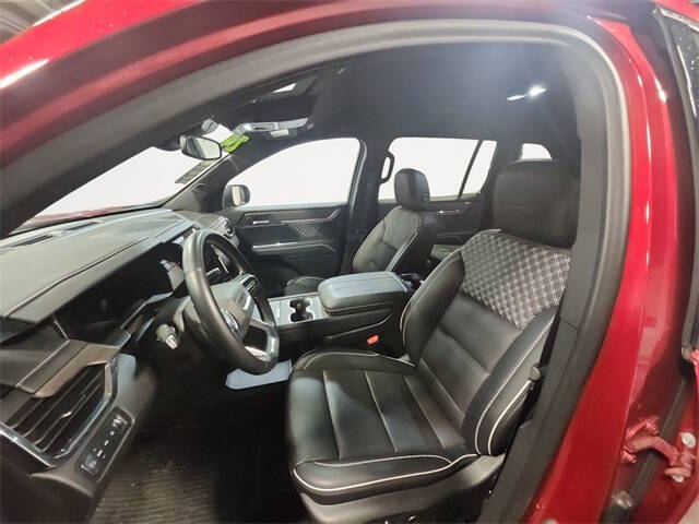 2024 GMC Acadia Denali