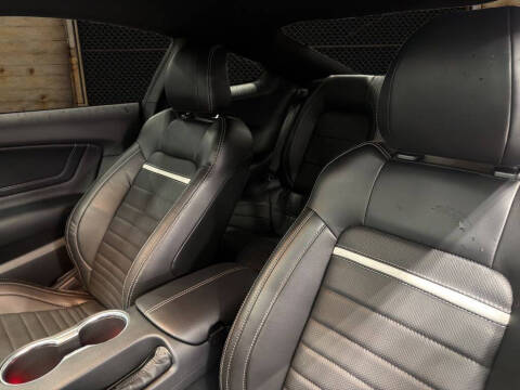 2022 Ford Mustang Mach 1