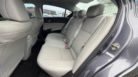 2017 Acura ILX