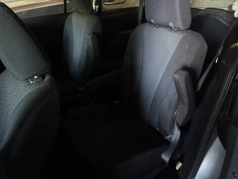 2012 Mazda MAZDA5 Sport