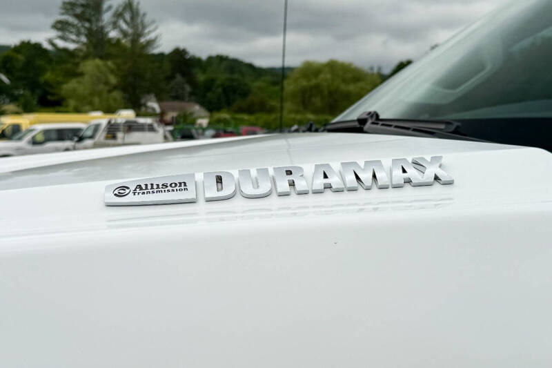 2022 Chevrolet Silverado 5500HD