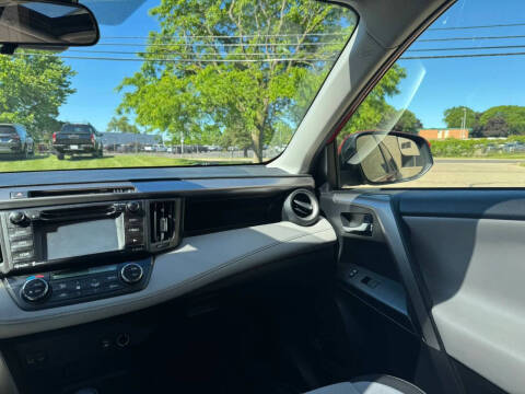 2017 Toyota RAV4 XLE