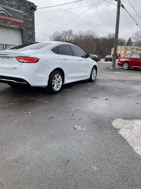 2015 Chrysler 200 Limited