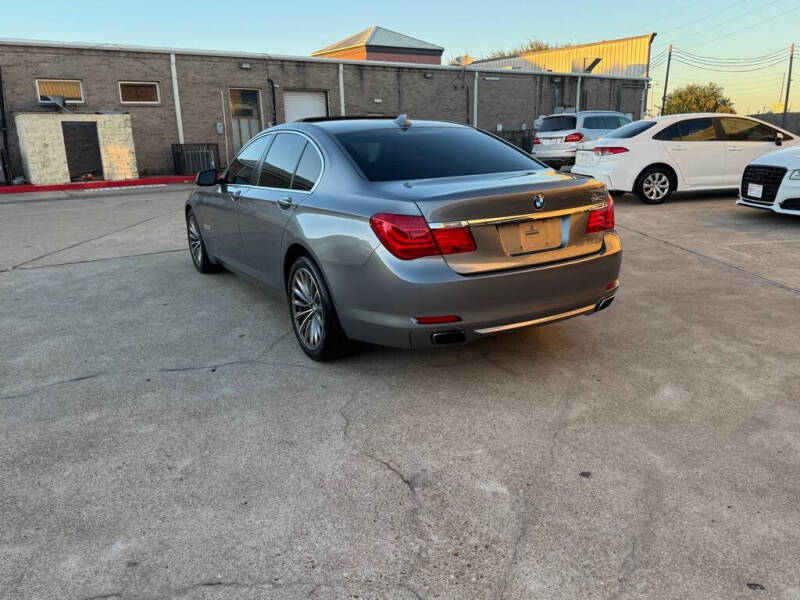 2011 BMW 7 Series 740i