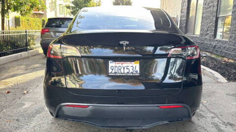 2020 Tesla Model Y Long Range