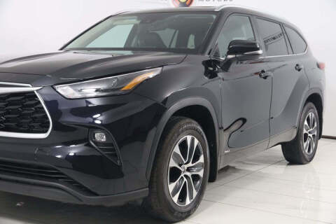 2023 Toyota Highlander Hybrid XLE