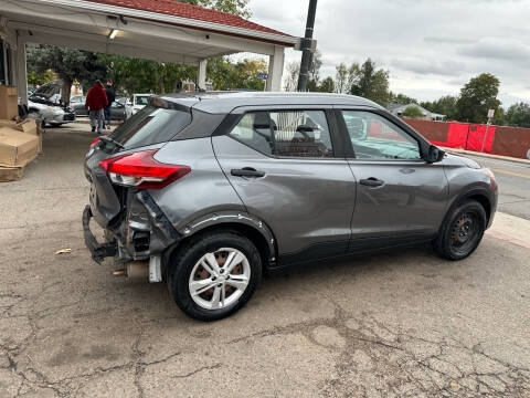 2018 Nissan Kicks S
