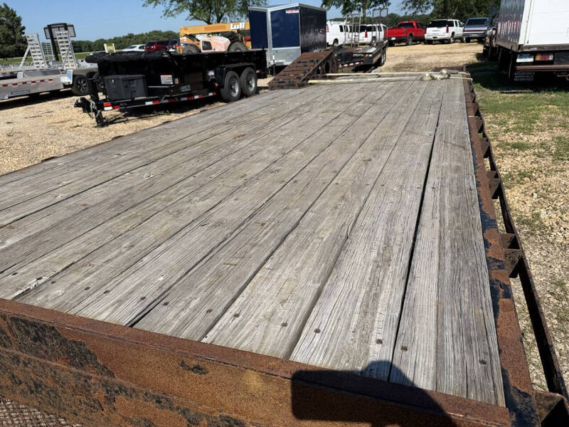 2014 Kieffer Built Bed Over Flat Bed 12000#