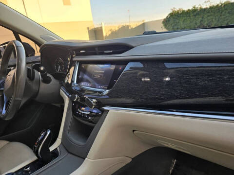 2020 Cadillac XT6 Premium Luxury