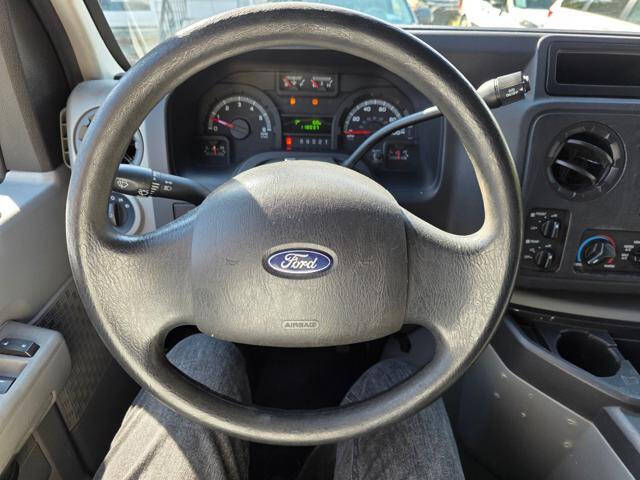 2010 Ford E-Series E-250