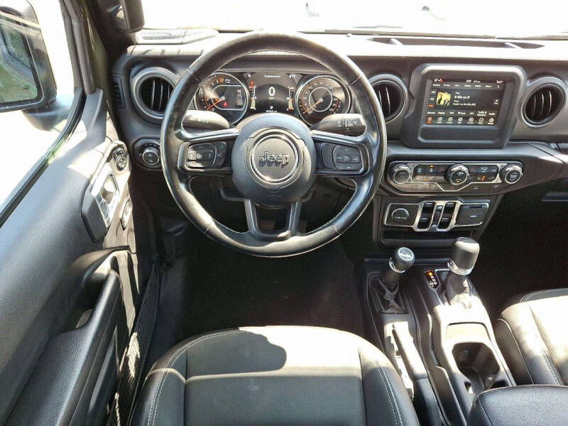 2021 Jeep Gladiator Freedom