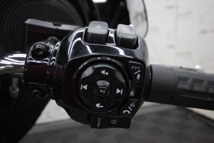 2024 Harley-Davidson Street Glide