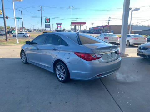2011 Hyundai Sonata GLS