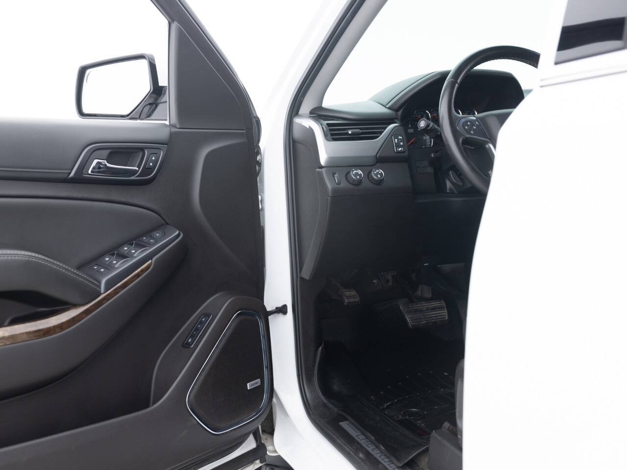 Used Car 2015 Chevrolet Tahoe  Lt 4x4 4dr Suv For Sale Under $25,000 In Coal City, Illinois