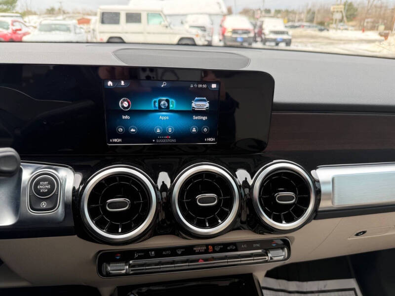 2020 Mercedes-Benz GLB GLB 250 4MATIC