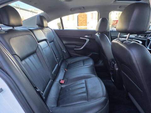 2013 Buick Regal Premium 2