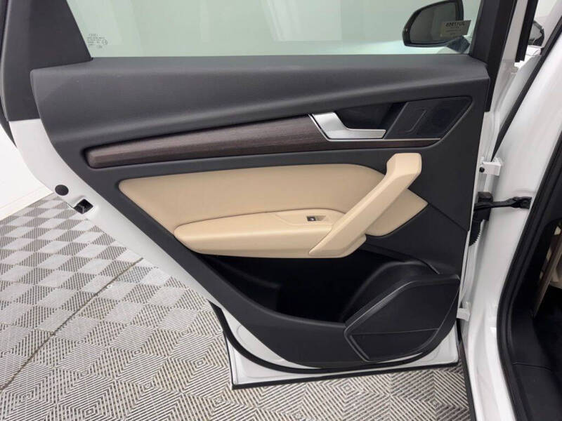 2022 Audi Q5 quattro S line Premium 45 TFSI