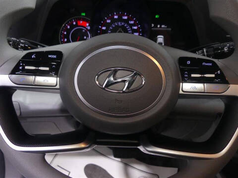 2022 Hyundai Elantra