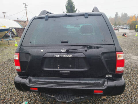 2004 Nissan Pathfinder SE
