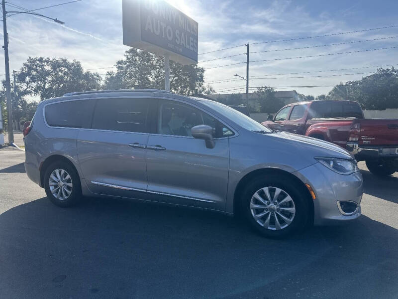 2019 Chrysler Pacifica Touring L