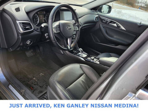 2018 Infiniti QX30 Premium