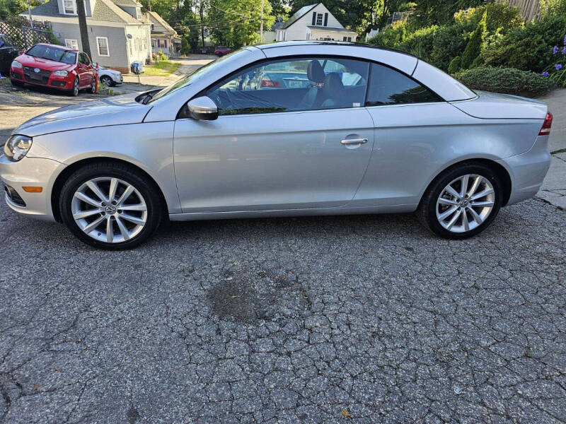 2013 Volkswagen Eos for sale at Reliable Motors in Seekonk MA