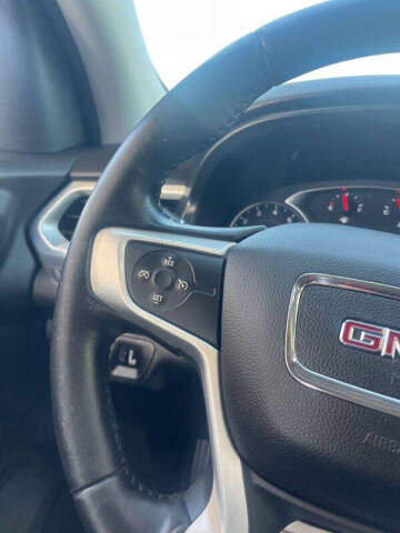 2020 GMC Acadia SLE