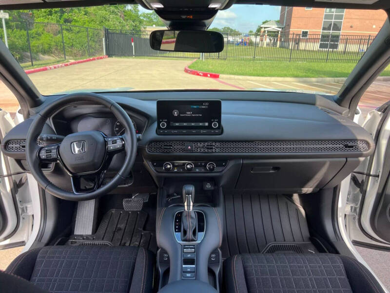 2025 Honda HR-V Sport