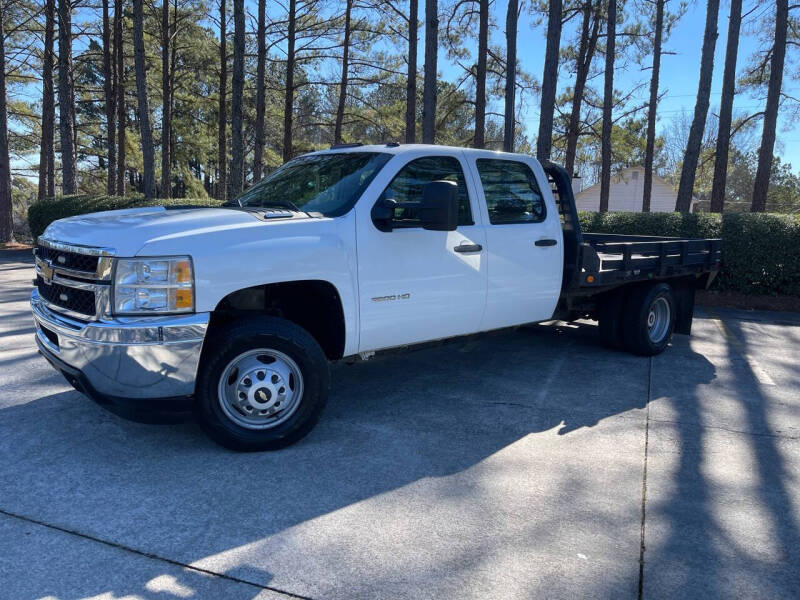 2013 Chevrolet Silverado 3500HD CC for sale at SELECTIVE Cars & Trucks in Woodstock GA