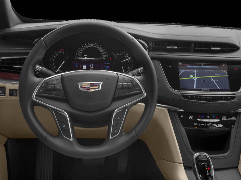 2017 Cadillac XT5 Platinum