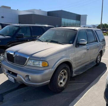 2002 Lincoln Navigator for sale at Obsidian Motors And Repair in Whittier CA