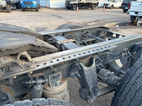 2021 International RH613