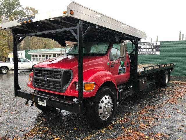 2003 Ford F-750 Super Duty