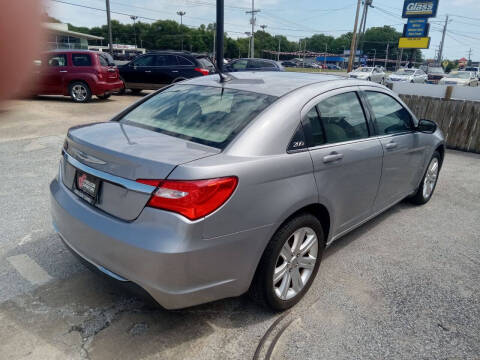 2013 Chrysler 200 Touring