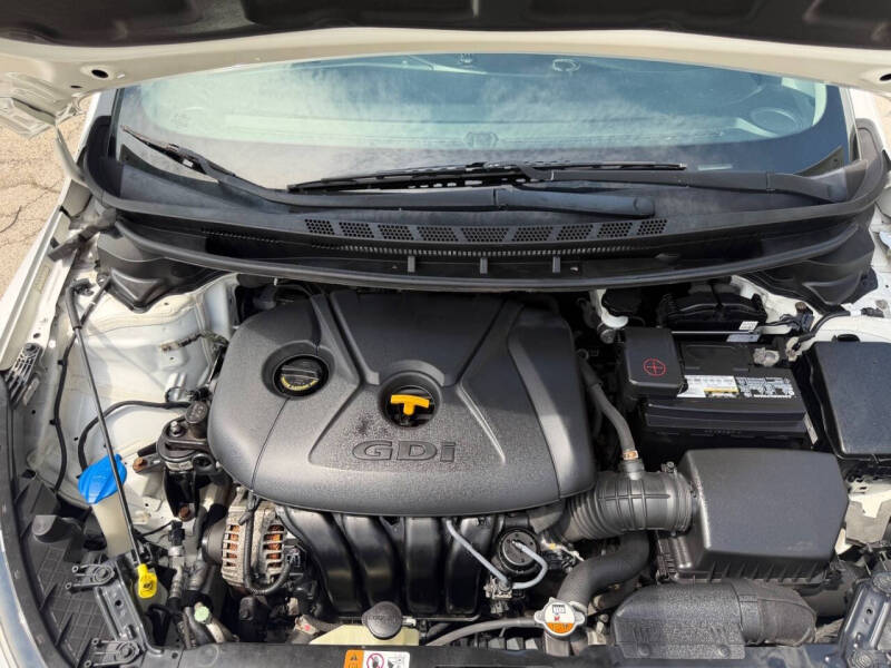 2016 Kia Forte5 LX